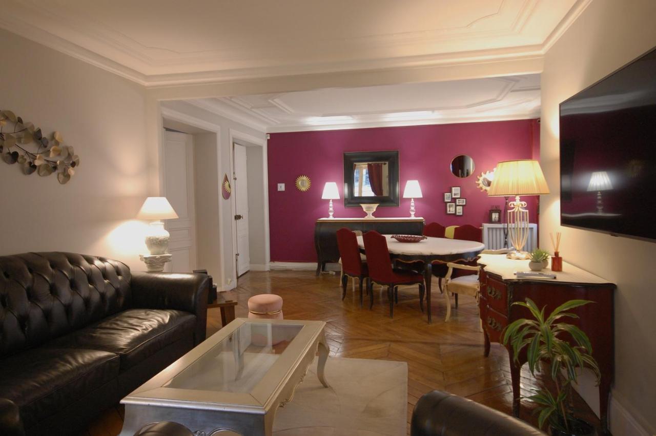 Two-Bedroom Apartment Champs-Elysees Paris Exterior photo
