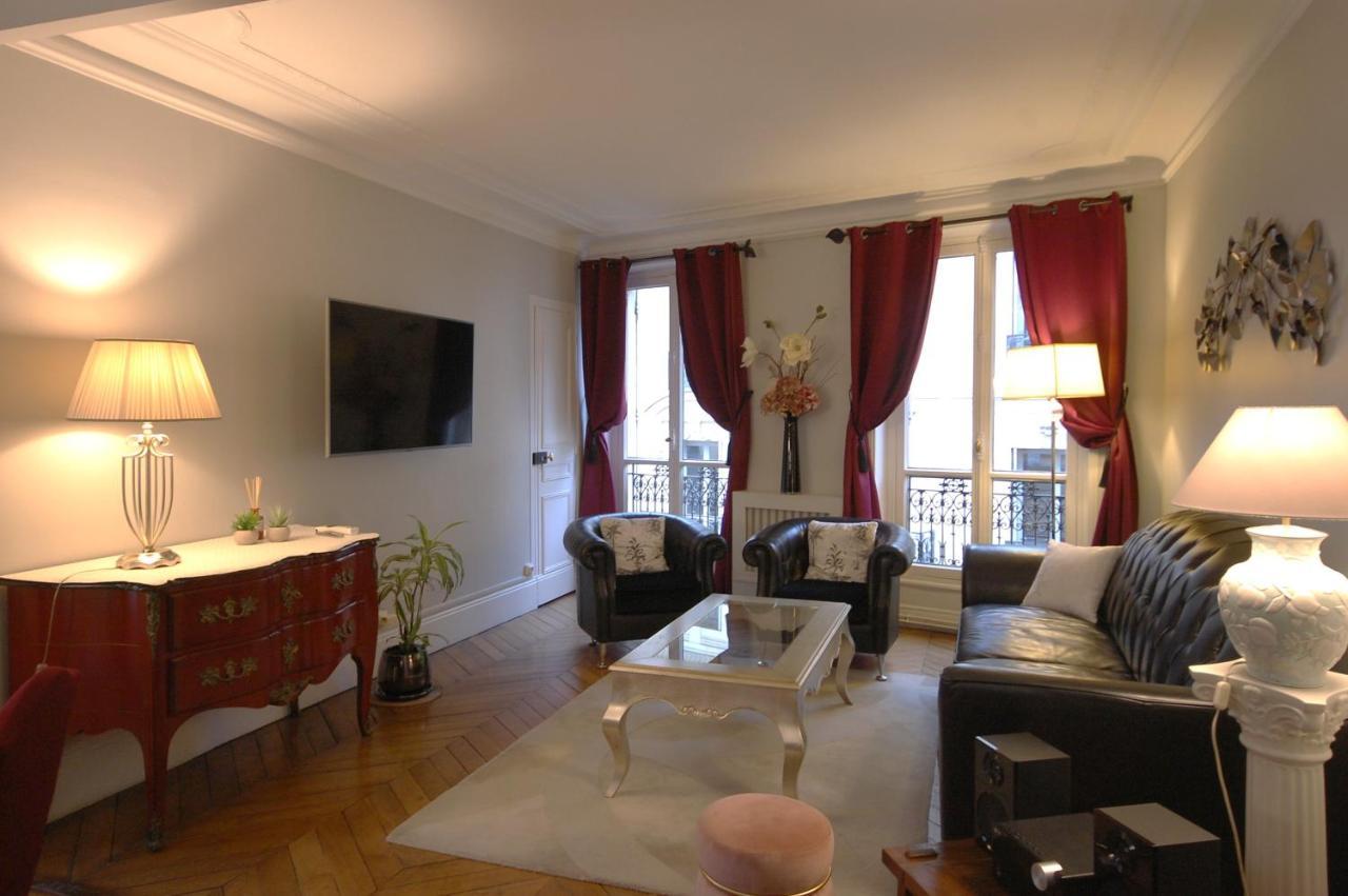 Two-Bedroom Apartment Champs-Elysees Paris Exterior photo