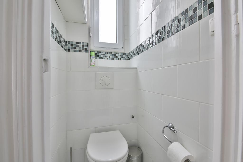 Two-Bedroom Apartment Champs-Elysees Paris Exterior photo
