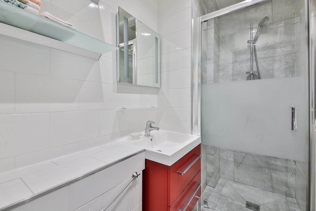Two-Bedroom Apartment Champs-Elysees Paris Exterior photo